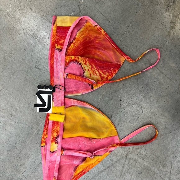 Vibrant Pink and Orange Bikini Top NWT - Picture 2 of 3